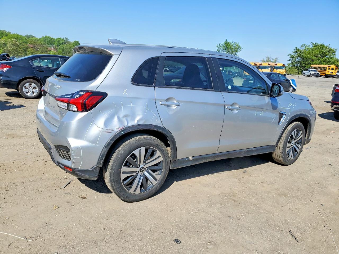 2025 MITSUBISHI OUTLANDER
