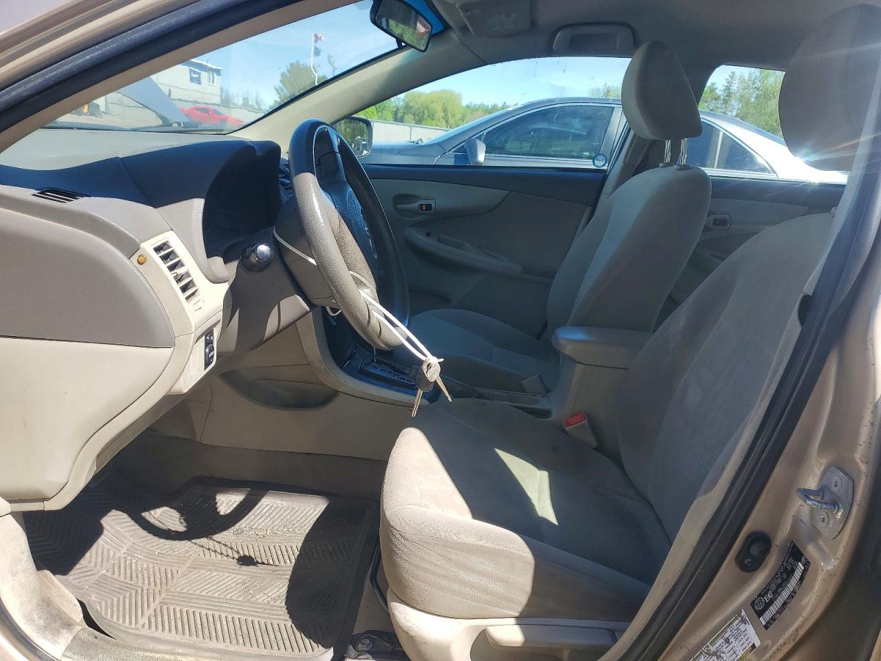 2009 TOYOTA COROLLA