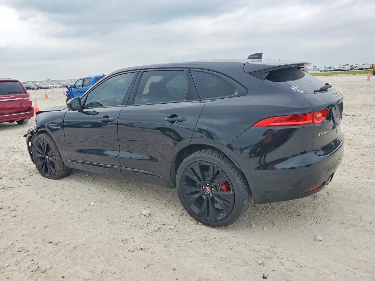 2018 JAGUAR F-PACE