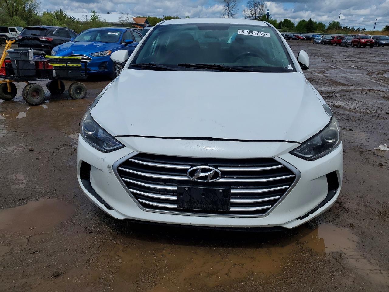 2017 HYUNDAI ELANTRA