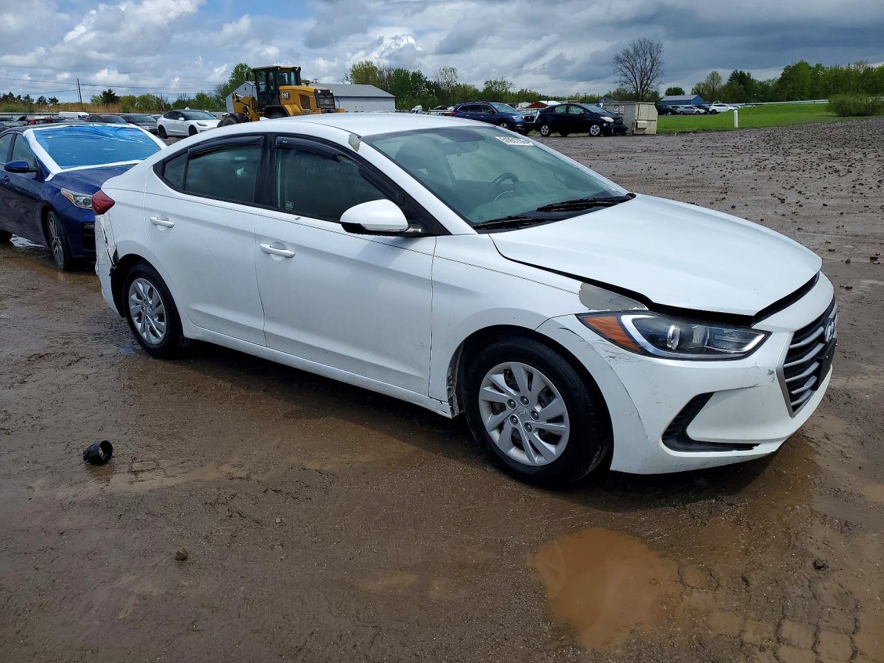 2017 HYUNDAI ELANTRA