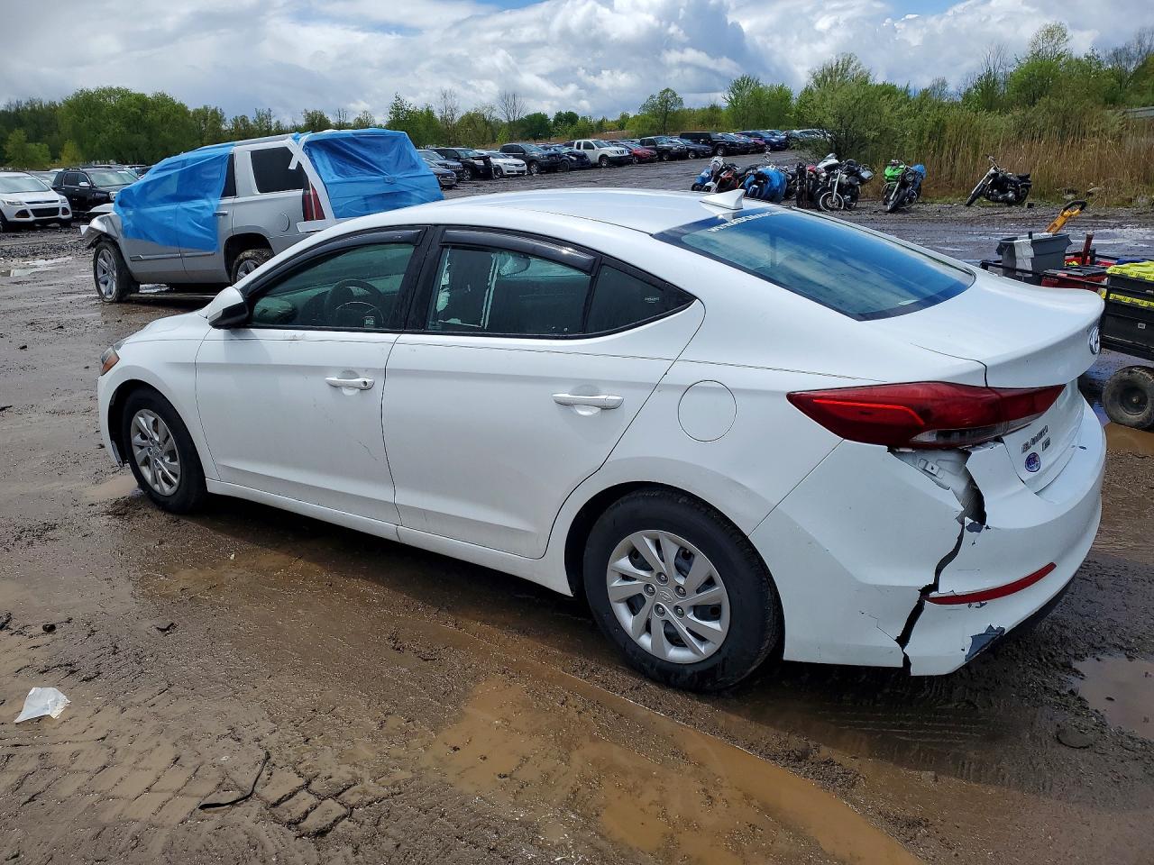 2017 HYUNDAI ELANTRA