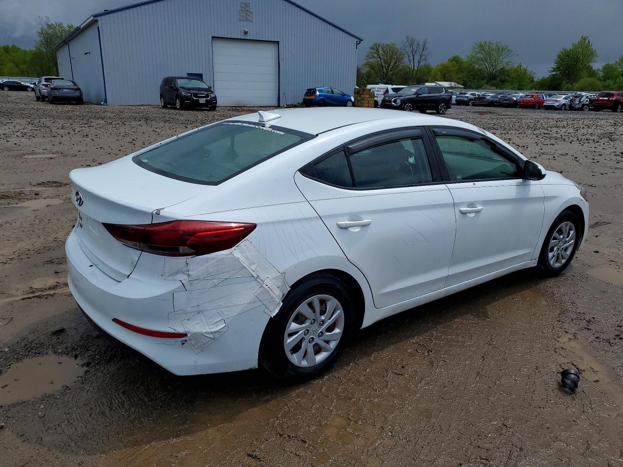 2017 HYUNDAI ELANTRA