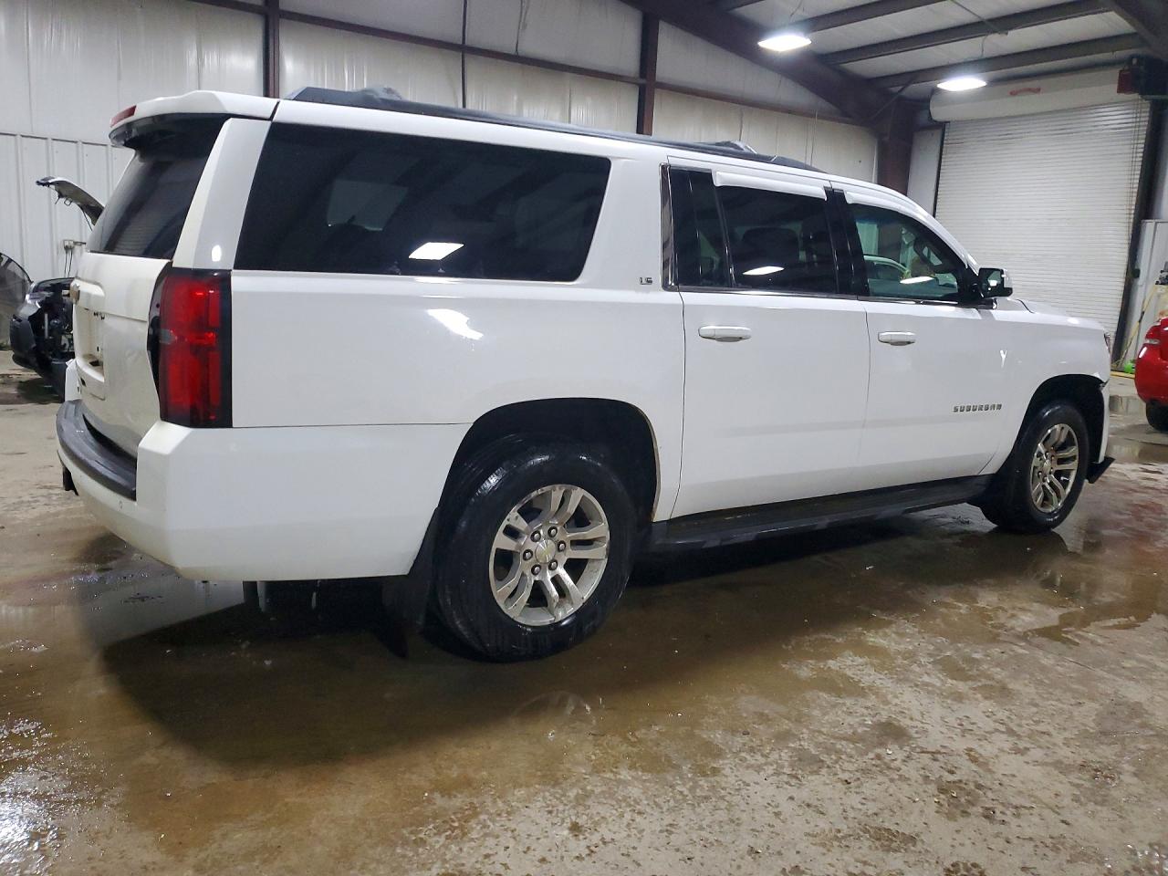 2015 CHEVROLET SUBURBAN