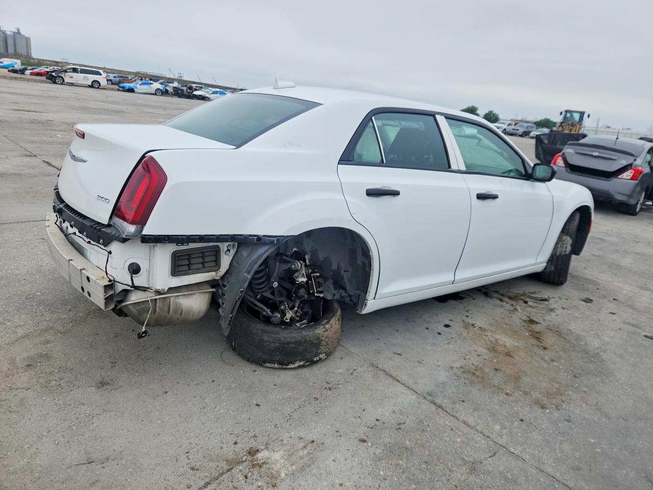 2019 CHRYSLER 300