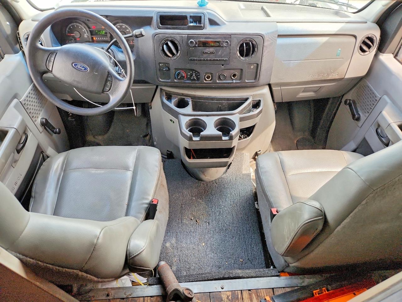 2012 FORD ECONOLINE