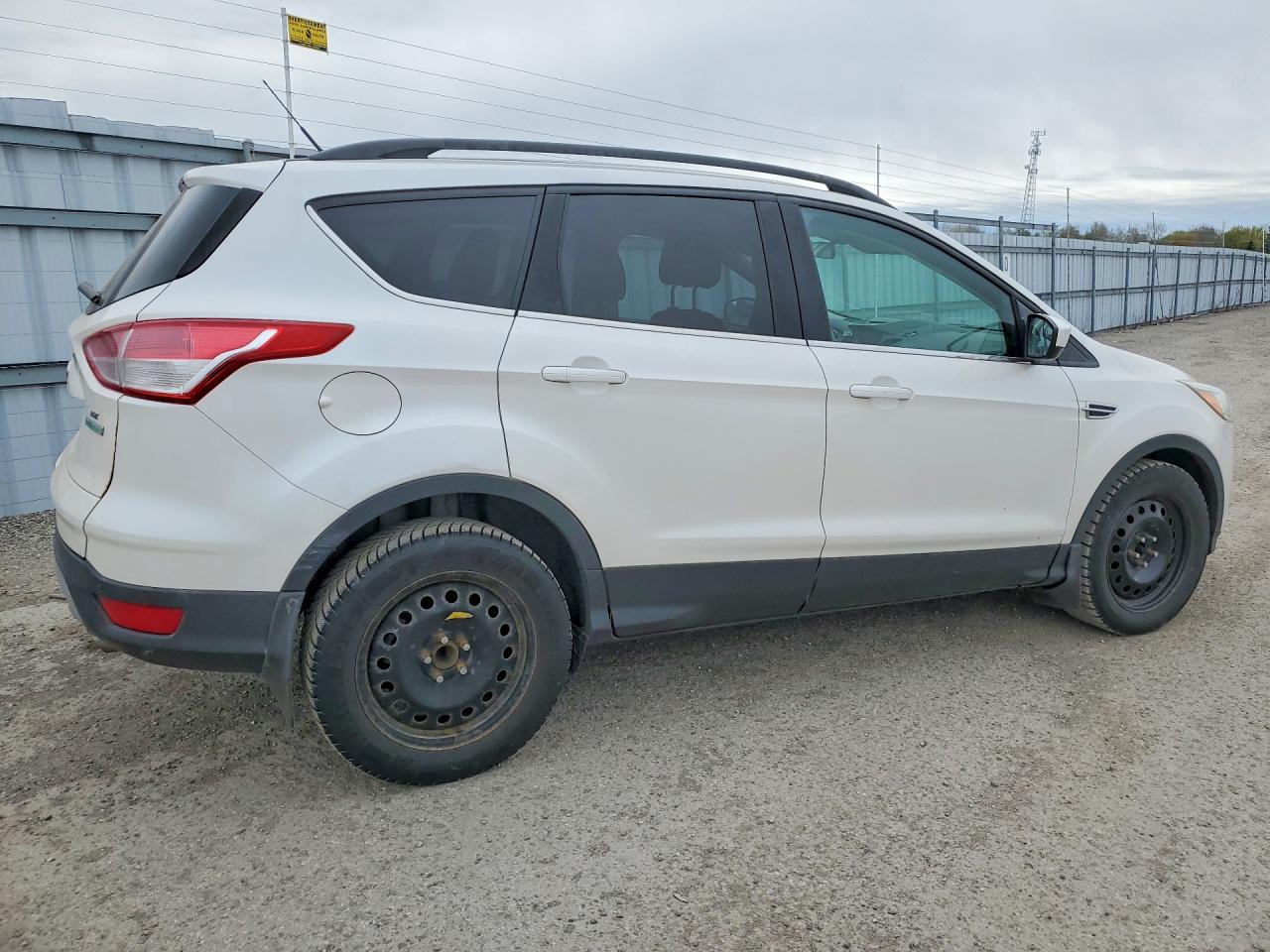 2015 FORD ESCAPE