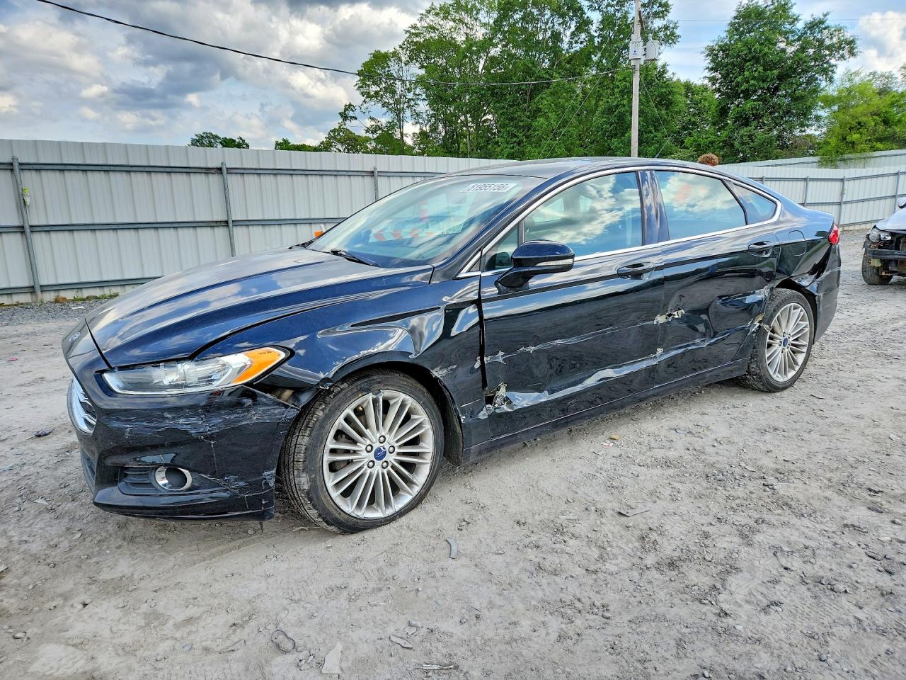 2016 FORD FUSION