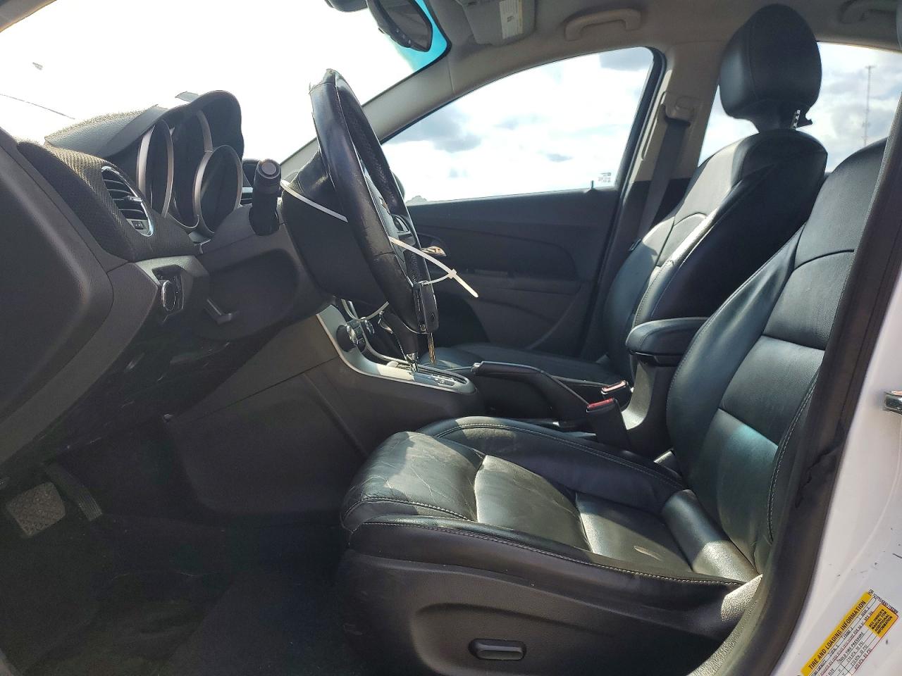 2015 CHEVROLET CRUZE
