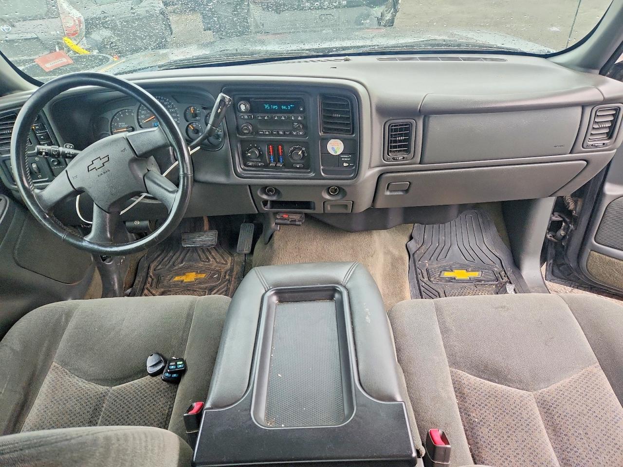 2004 CHEVROLET SILVERADO