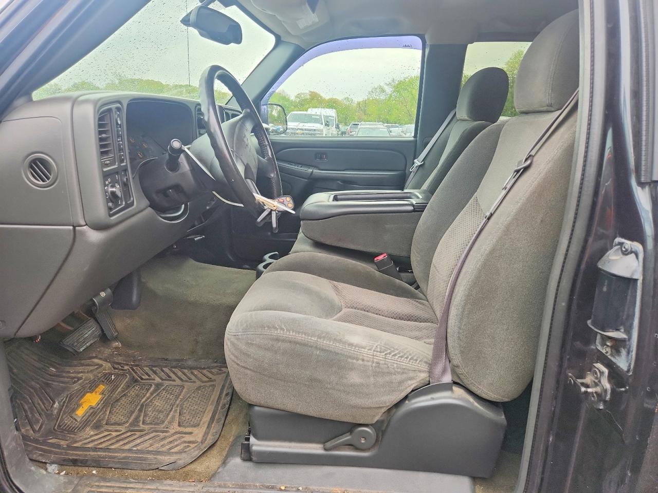2004 CHEVROLET SILVERADO