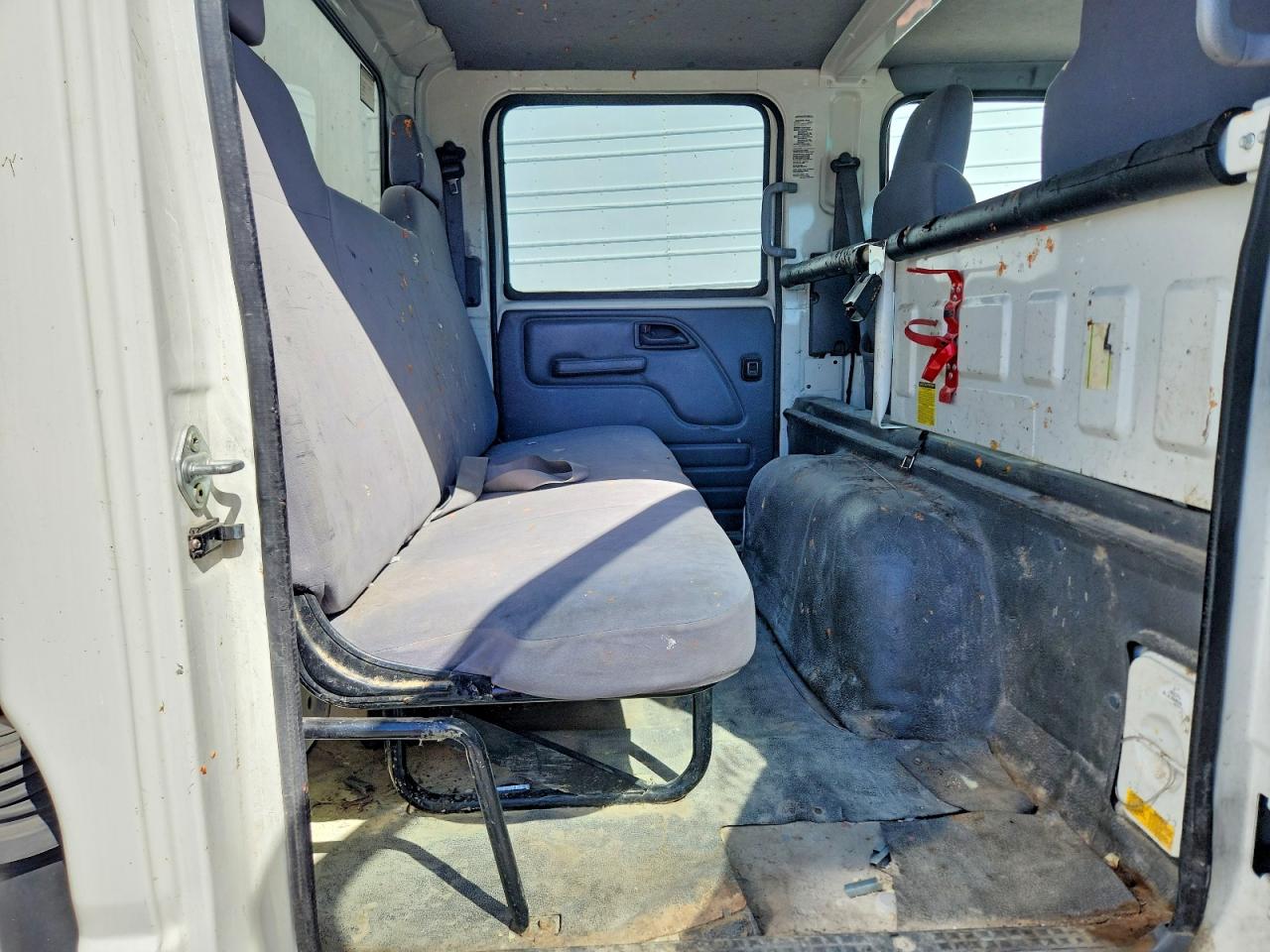 2016 ISUZU NPR