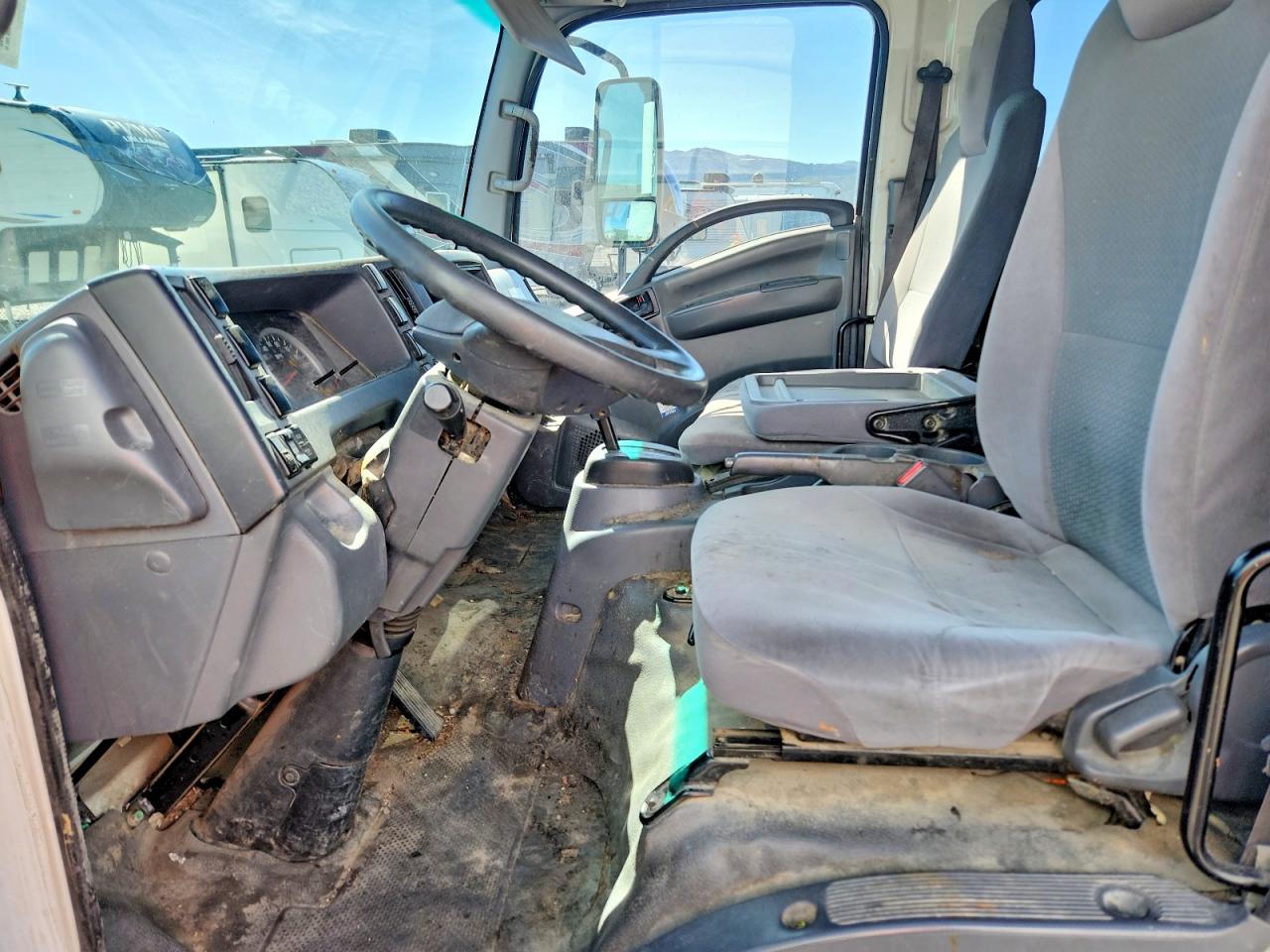 2016 ISUZU NPR
