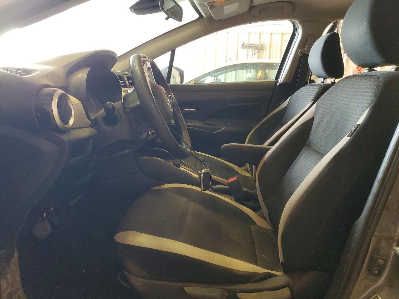 2020 NISSAN VERSA
