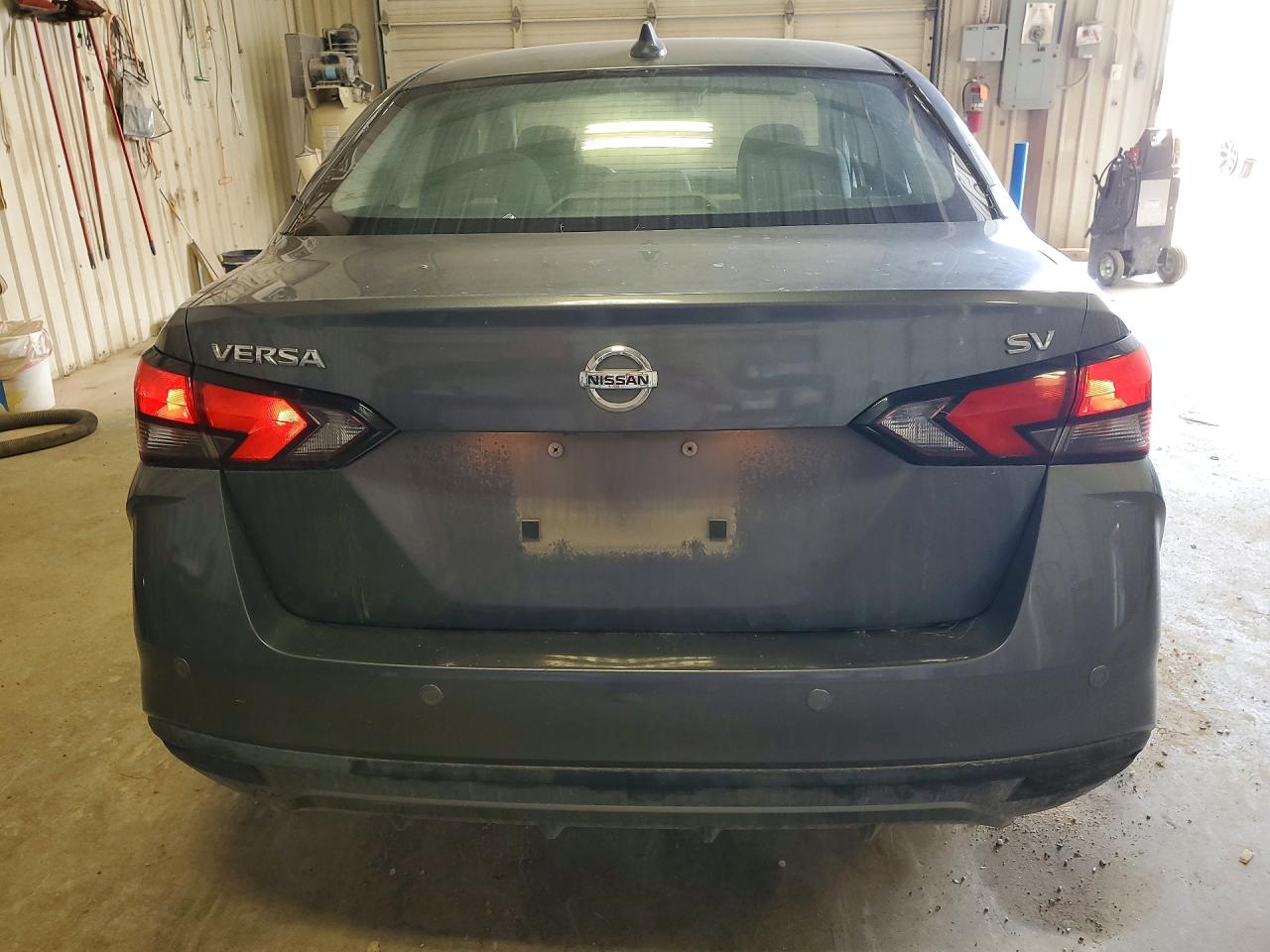 2020 NISSAN VERSA