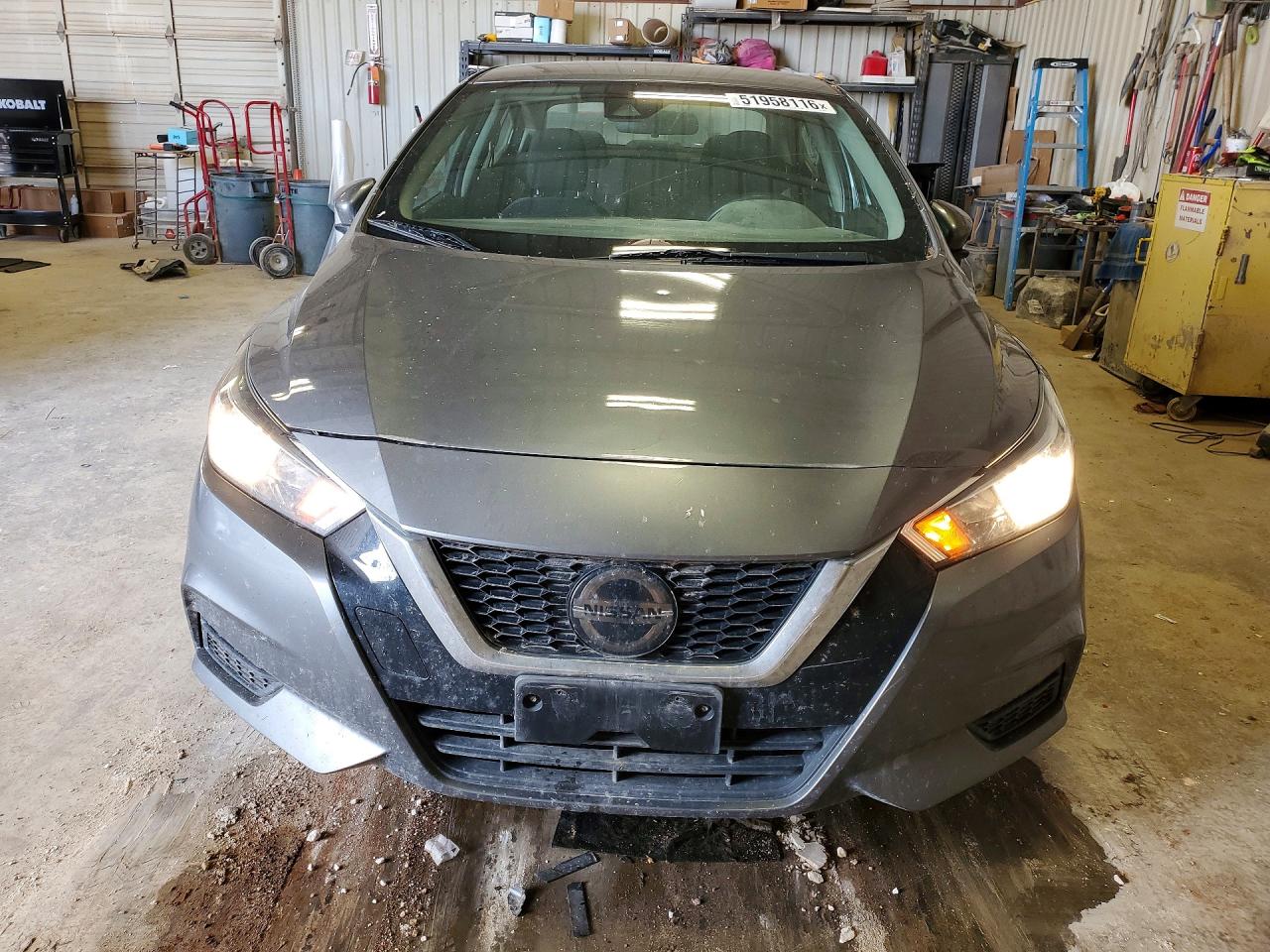 2020 NISSAN VERSA