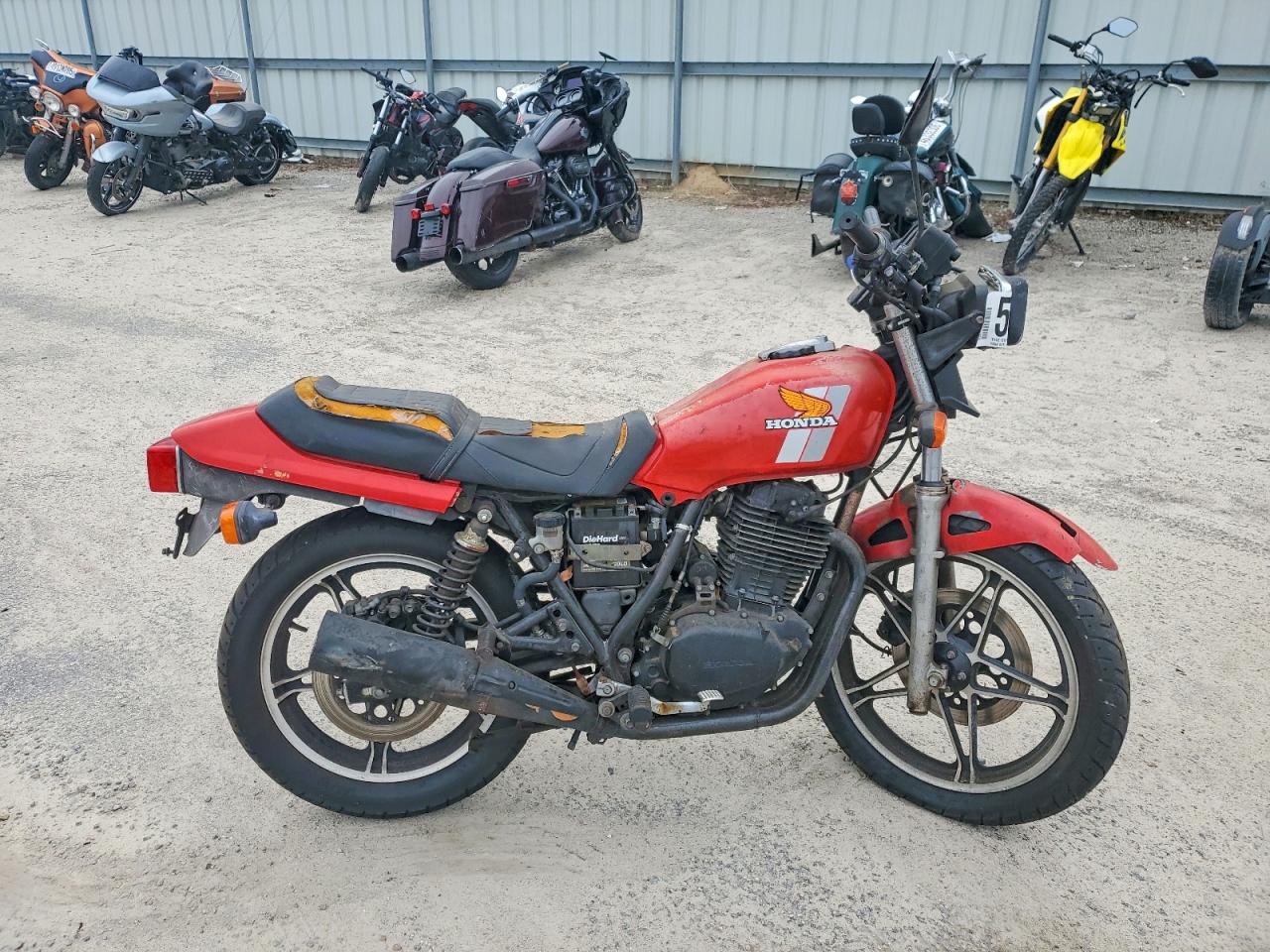 1982 HONDA FT500