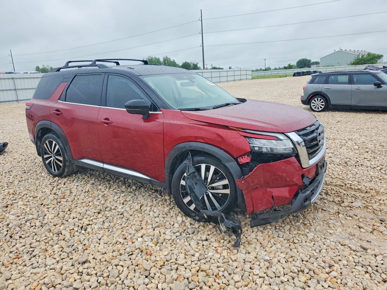 2024 NISSAN PATHFINDER