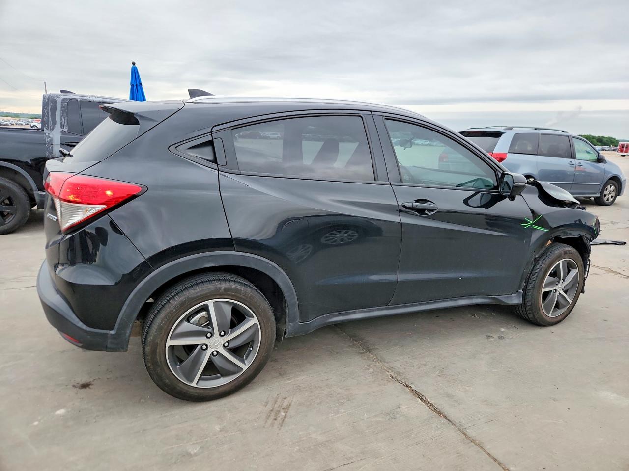 2022 HONDA HR-V