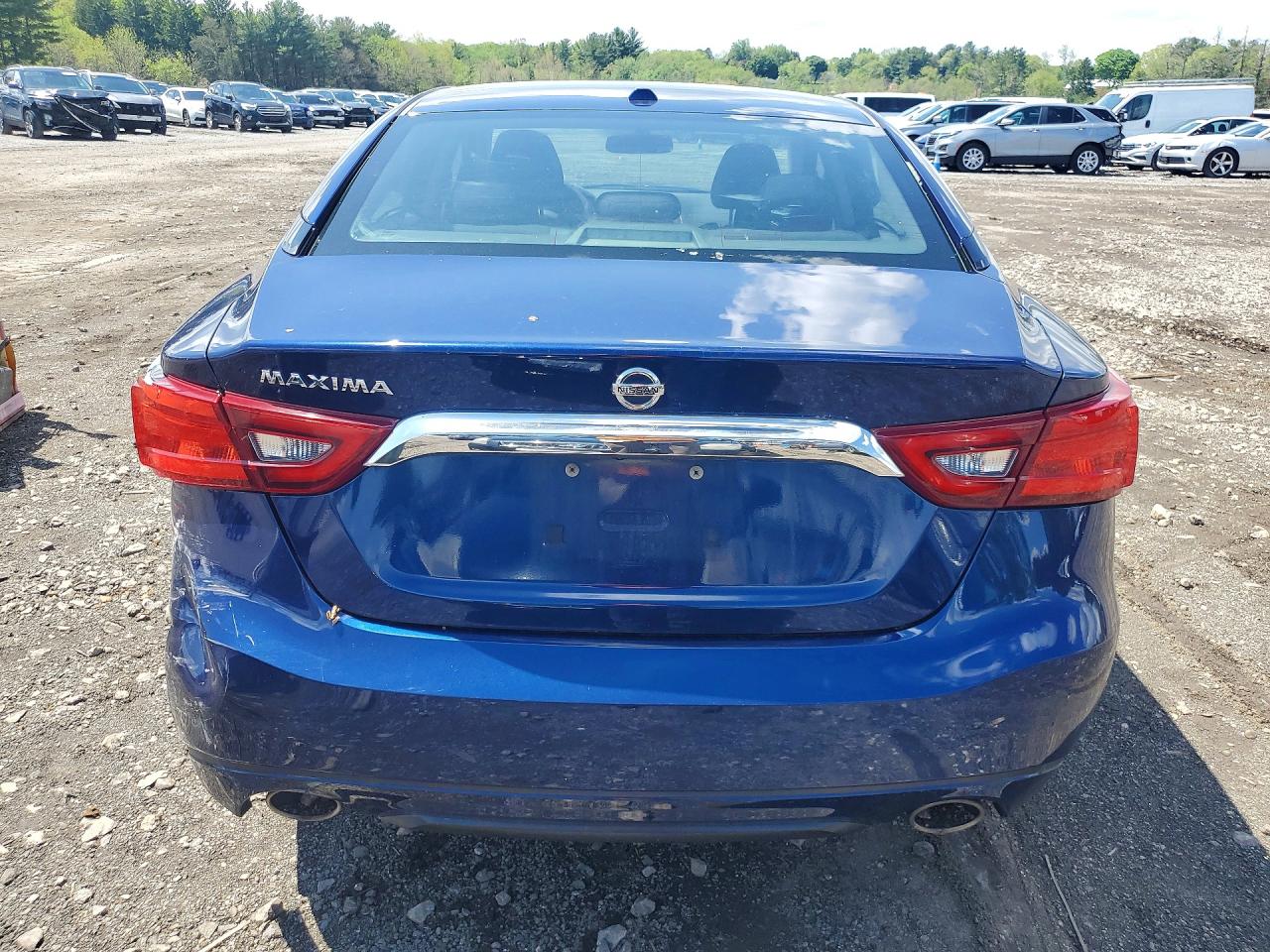 2016 NISSAN MAXIMA