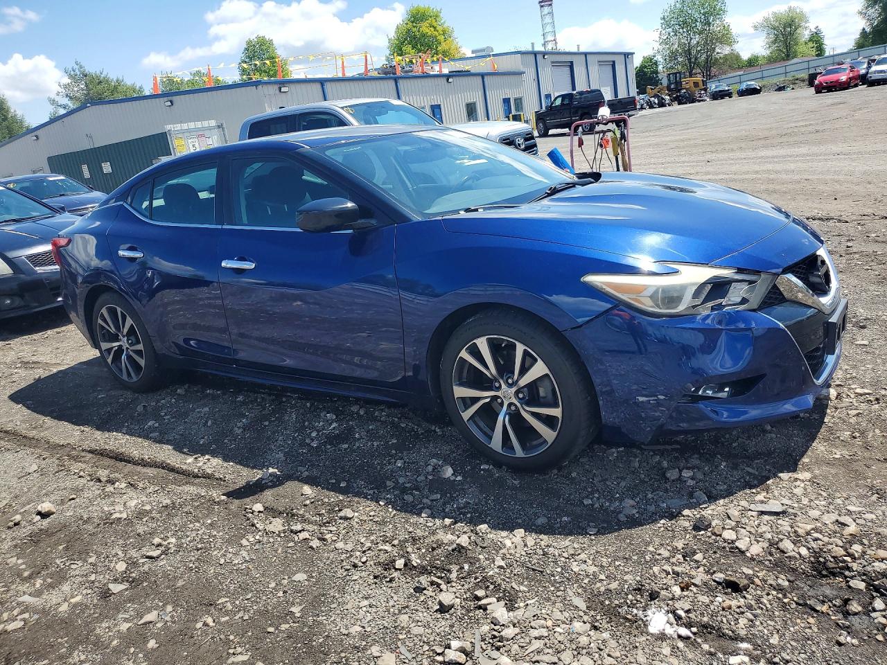 2016 NISSAN MAXIMA