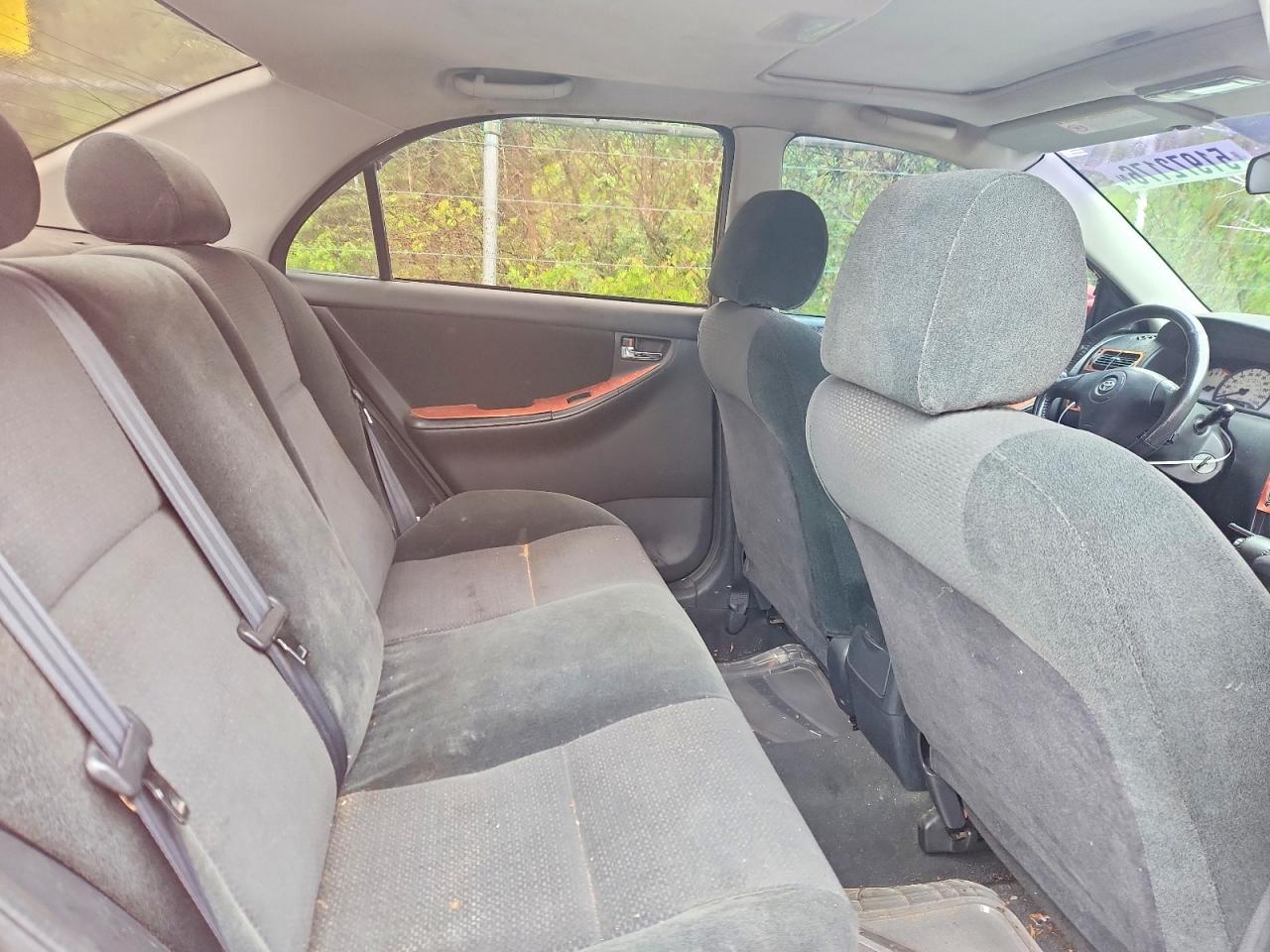 2004 TOYOTA COROLLA