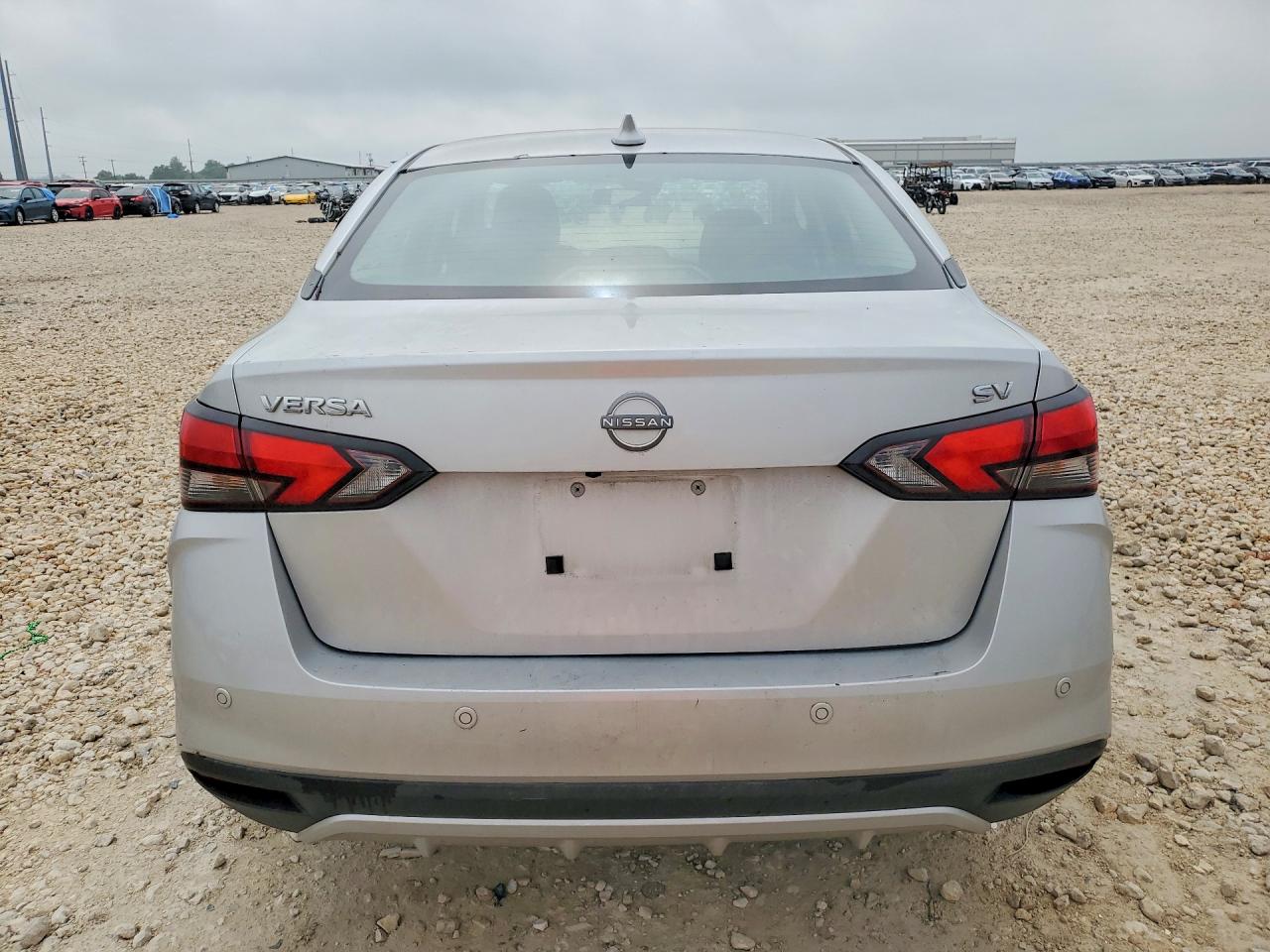 2023 NISSAN VERSA