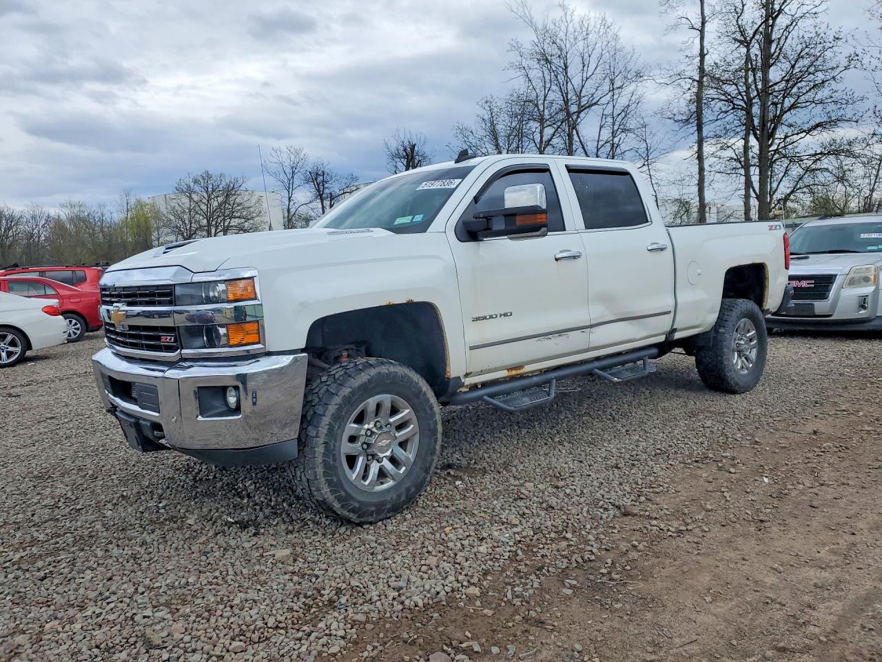 2017 CHEVROLET SILVERADO