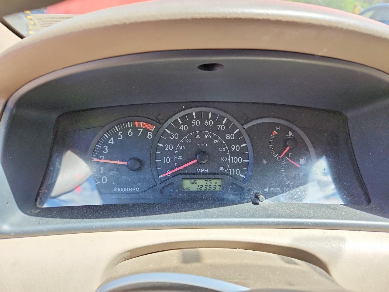 2006 TOYOTA COROLLA