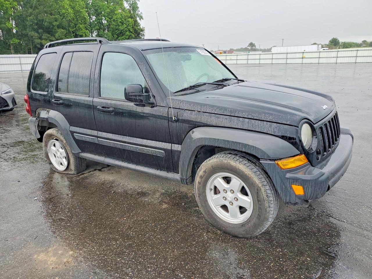 2006 JEEP LIBERTY
