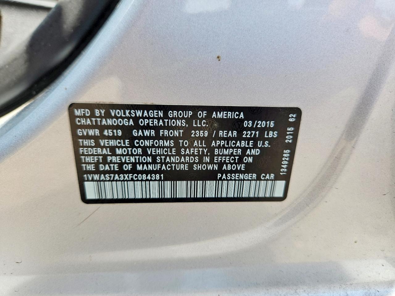 2015 VOLKSWAGEN PASSAT