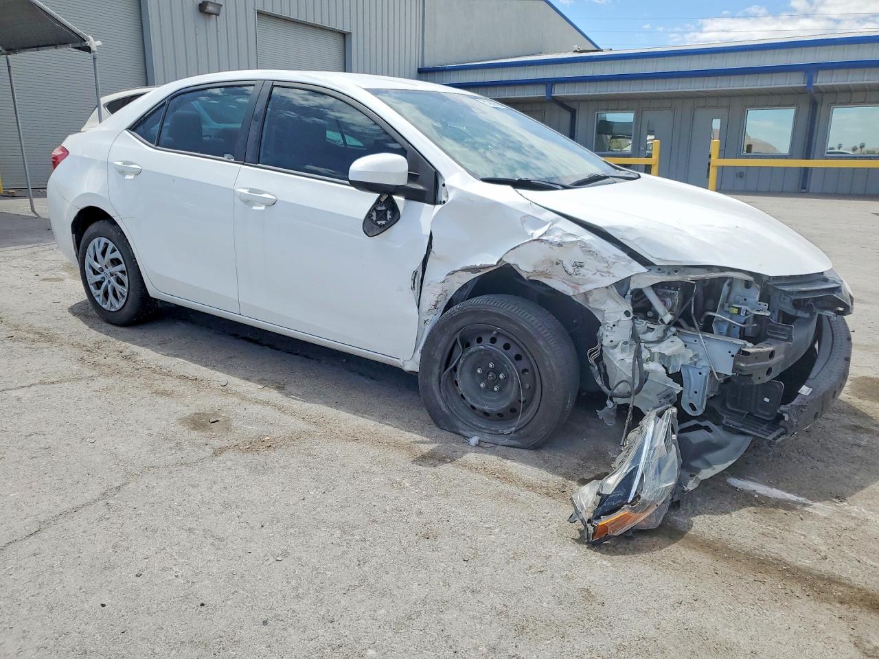 2018 TOYOTA COROLLA