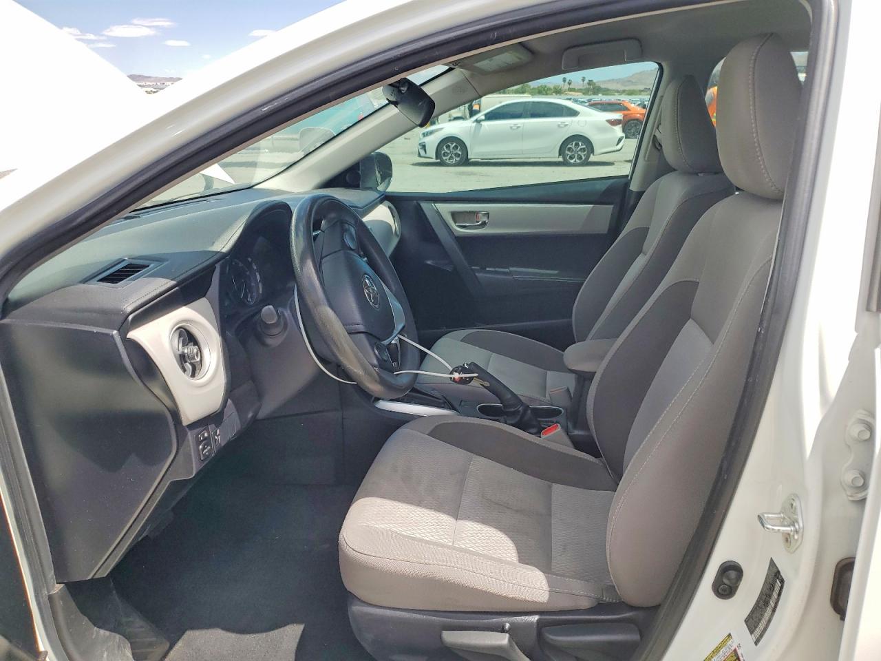 2018 TOYOTA COROLLA