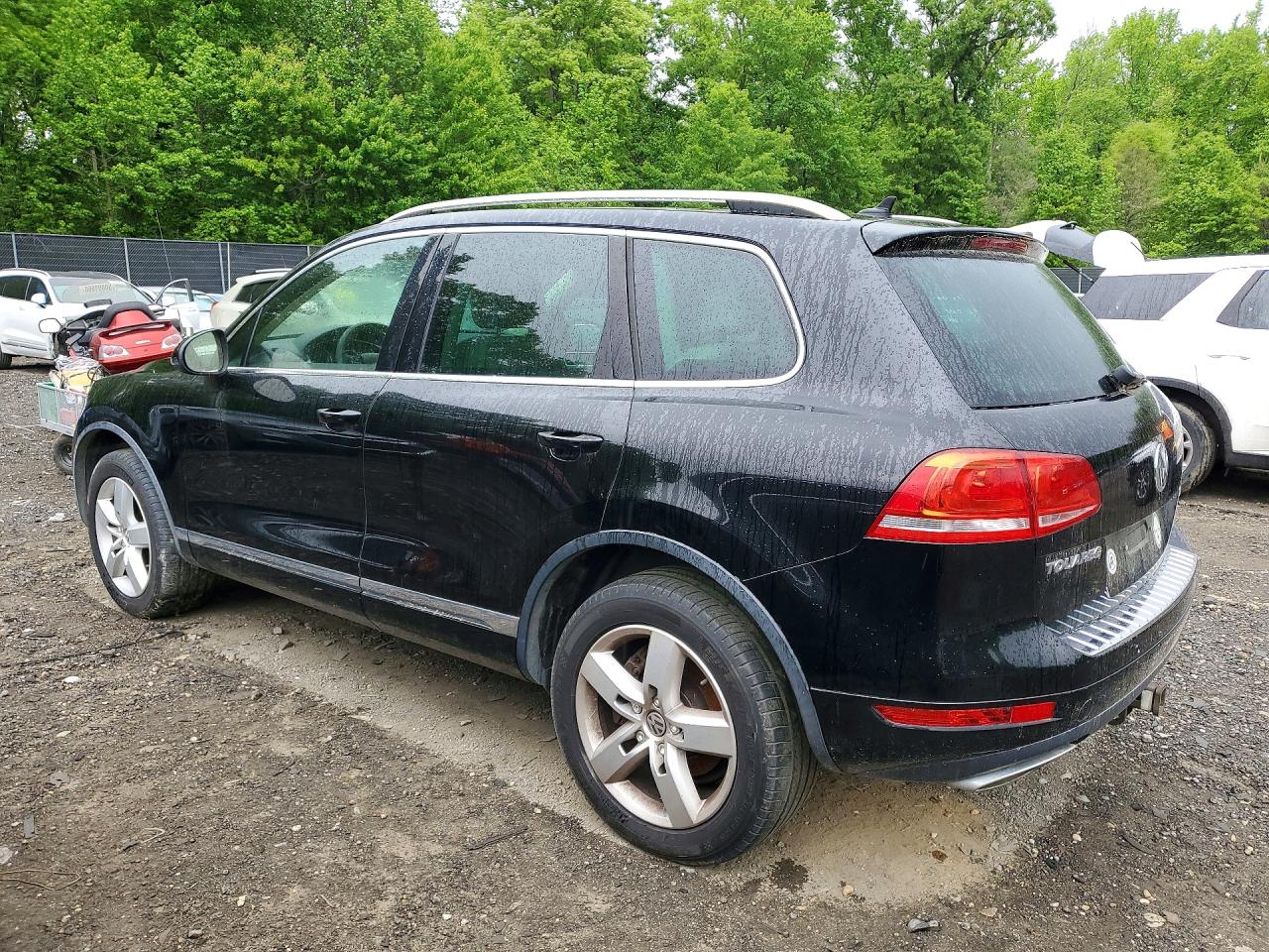 2014 VOLKSWAGEN TOUAREG