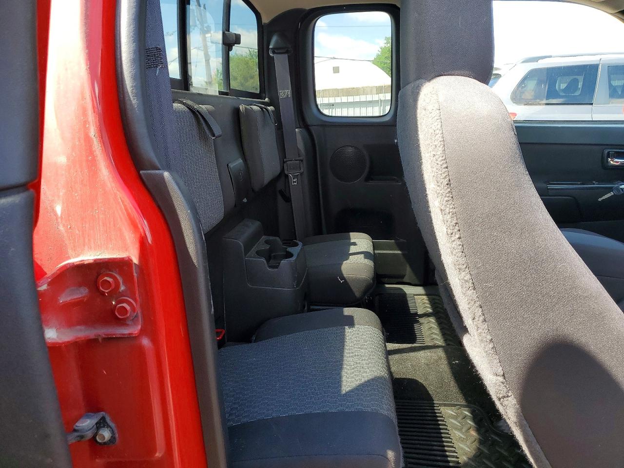 2011 CHEVROLET COLORADO
