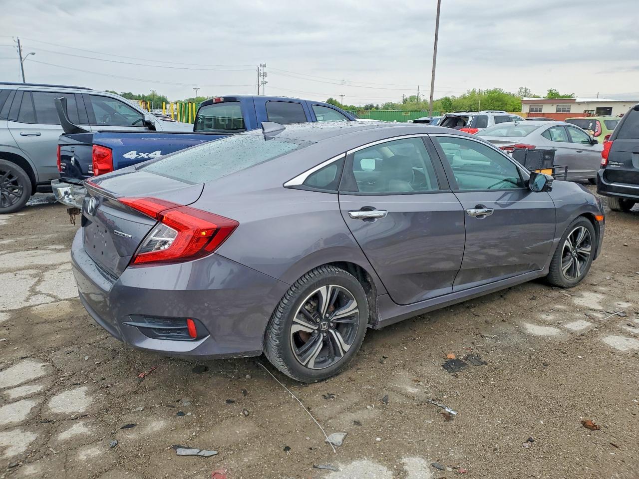 2016 HONDA CIVIC