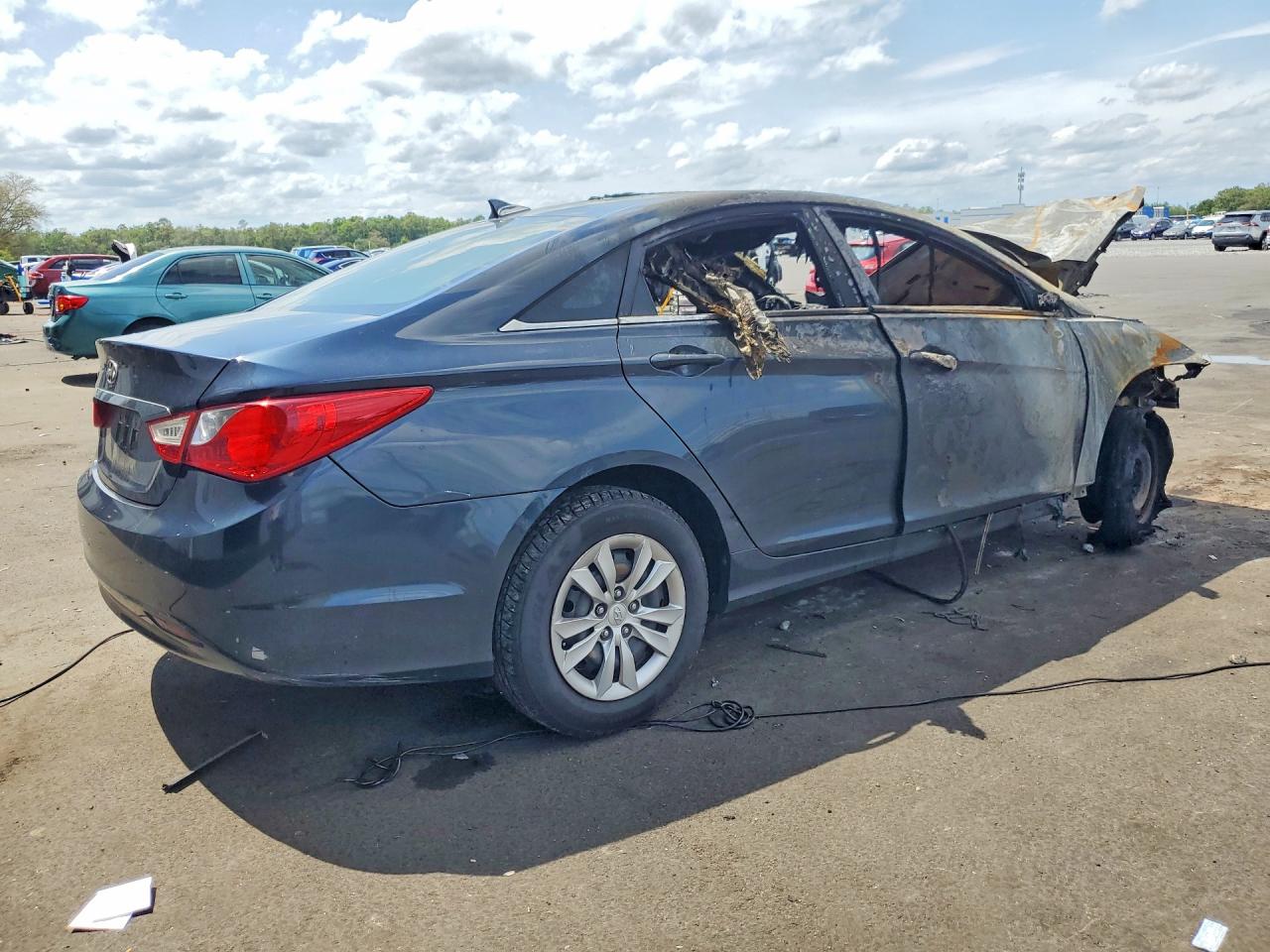 2012 HYUNDAI SONATA