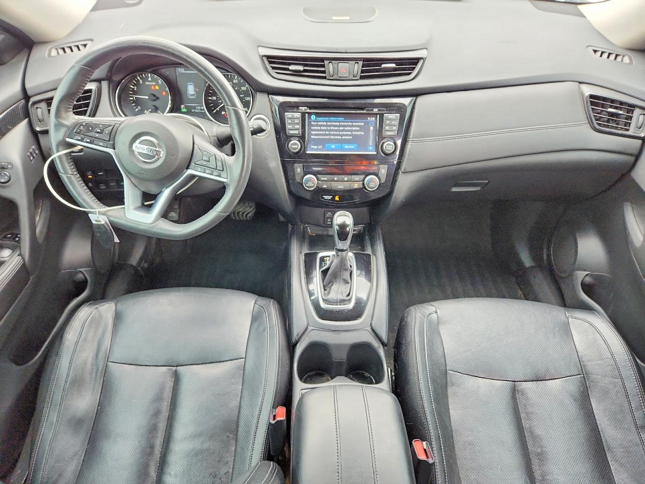 2017 NISSAN ROGUE