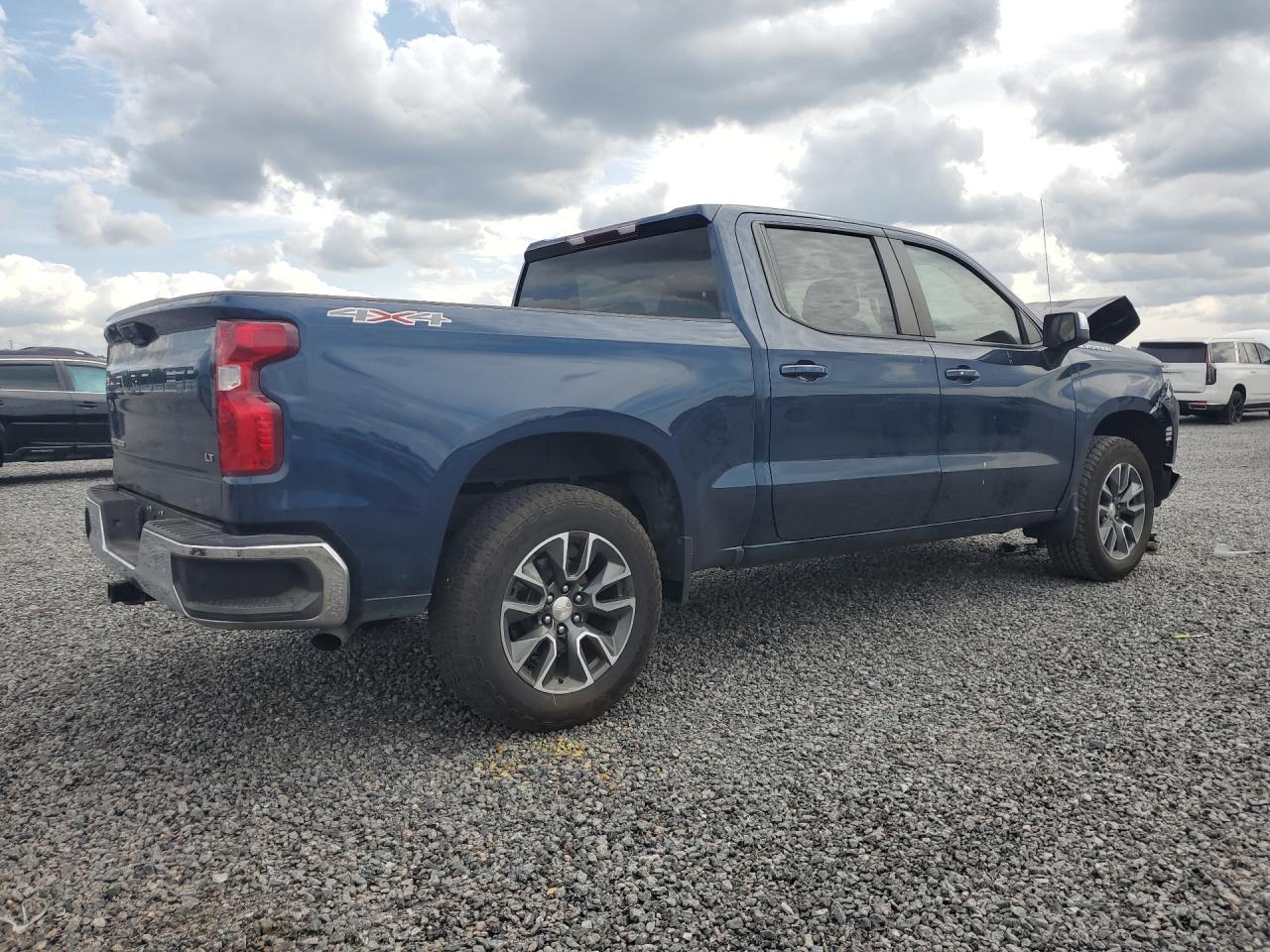2022 CHEVROLET SILVERADO
