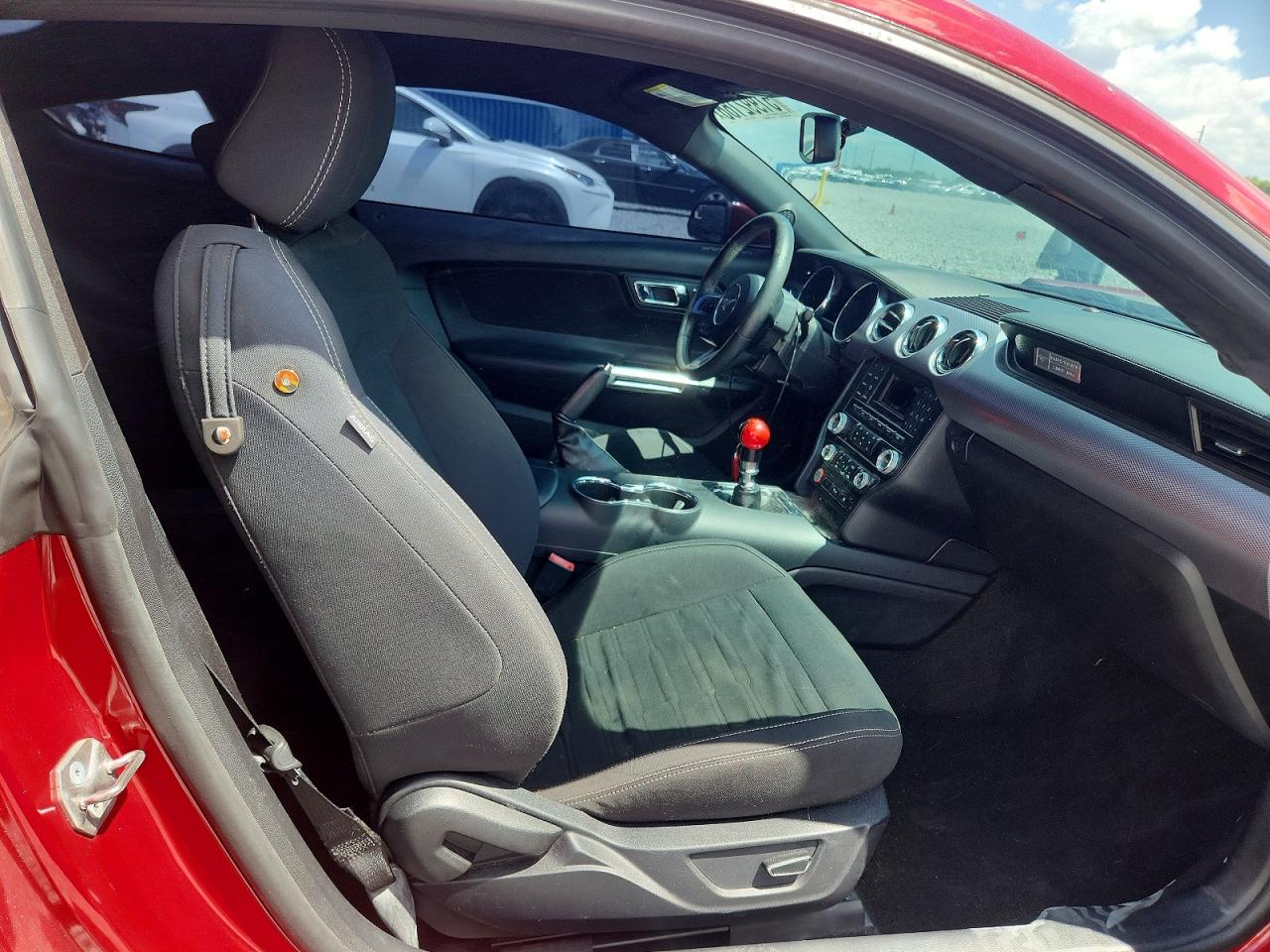 2017 FORD MUSTANG