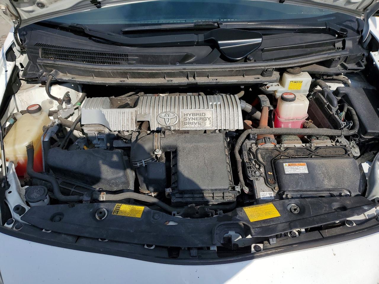 2015 TOYOTA PRIUS