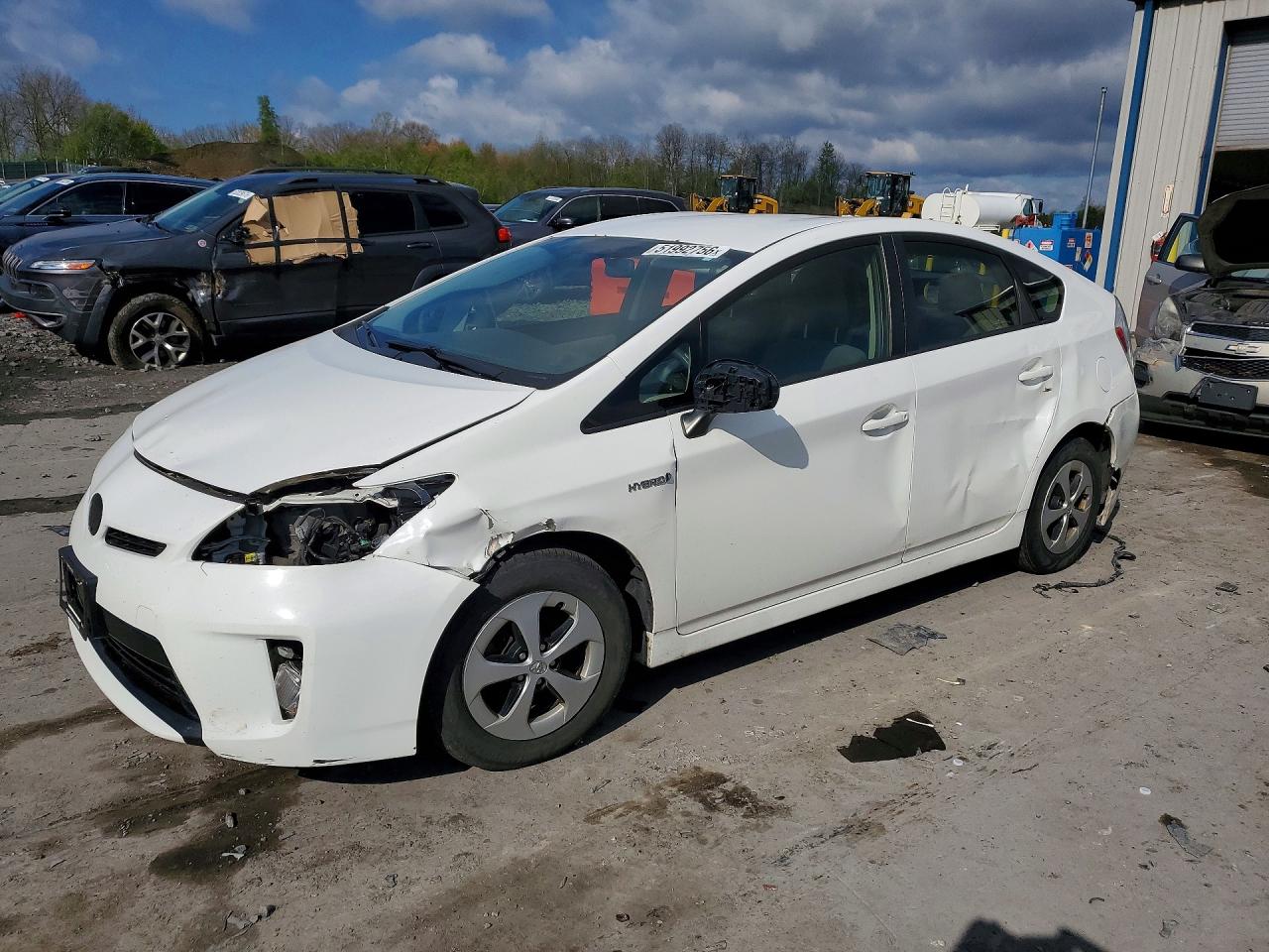2015 TOYOTA PRIUS