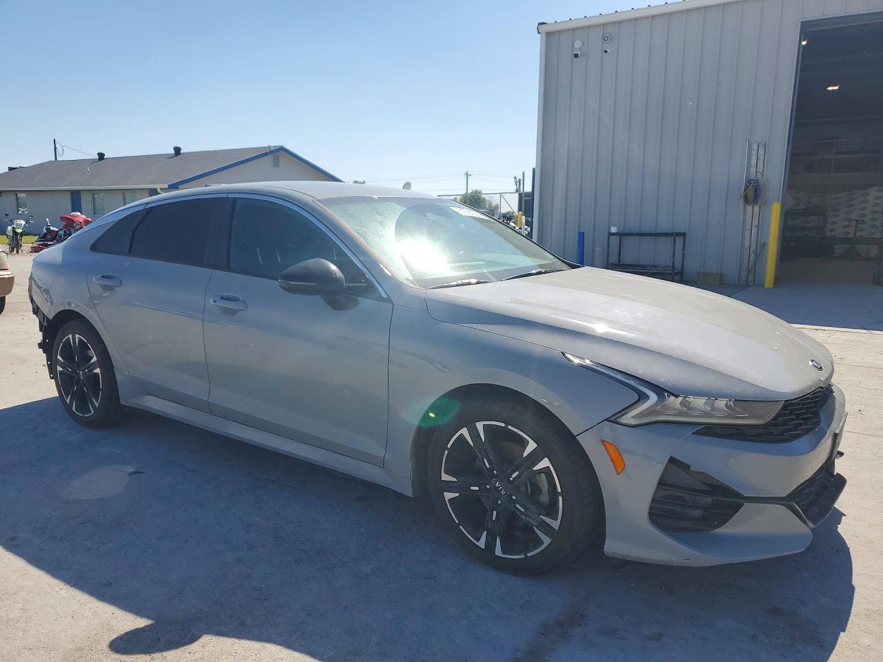 2021 KIA K5