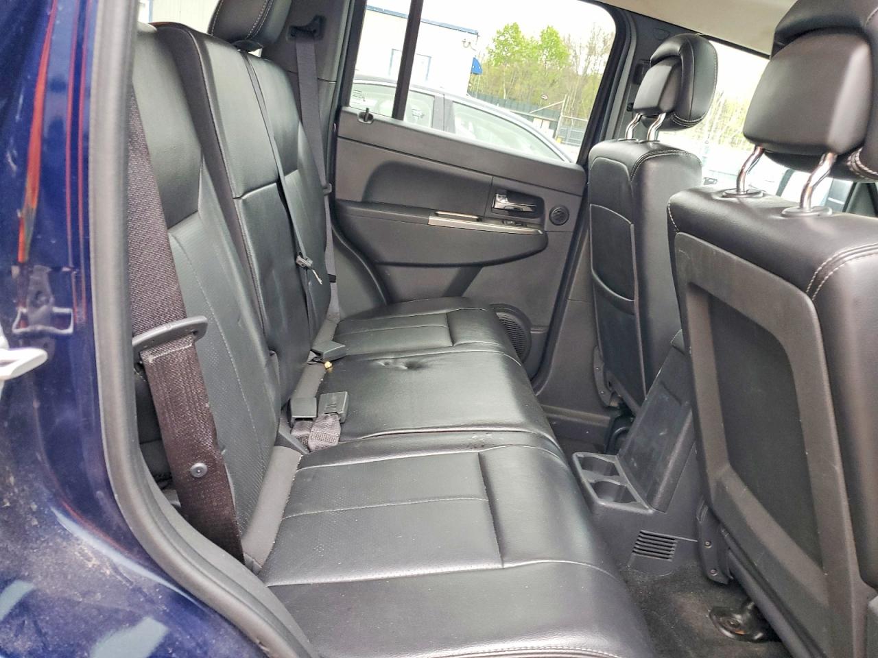 2012 JEEP LIBERTY