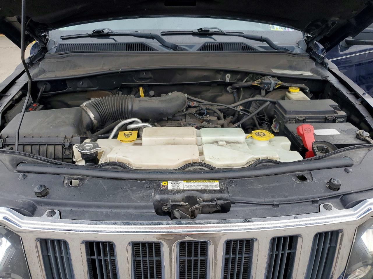 2012 JEEP LIBERTY