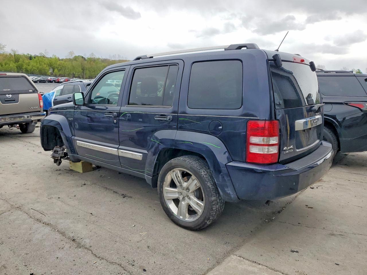 2012 JEEP LIBERTY