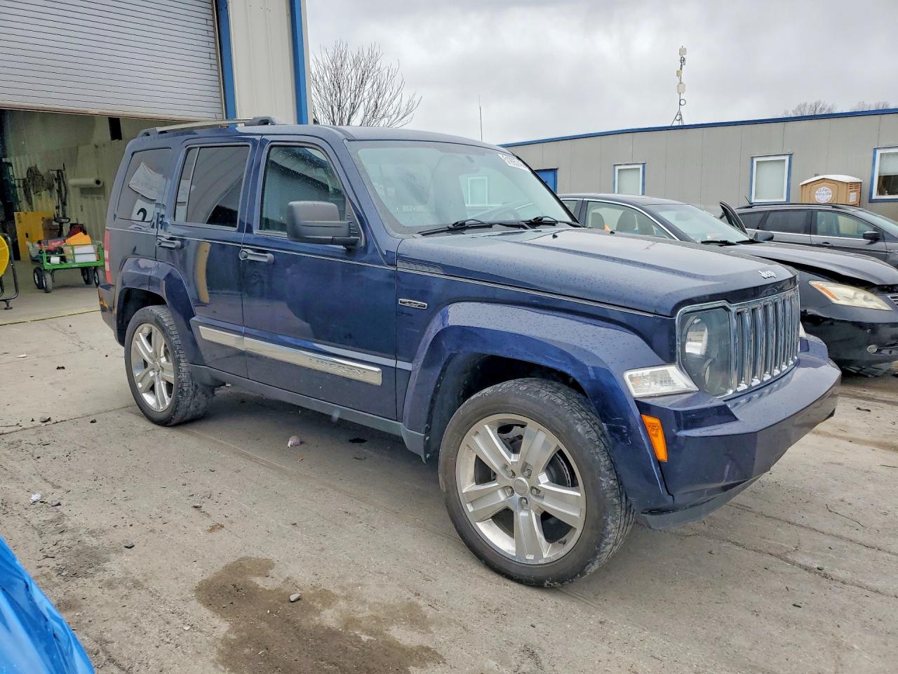 2012 JEEP LIBERTY