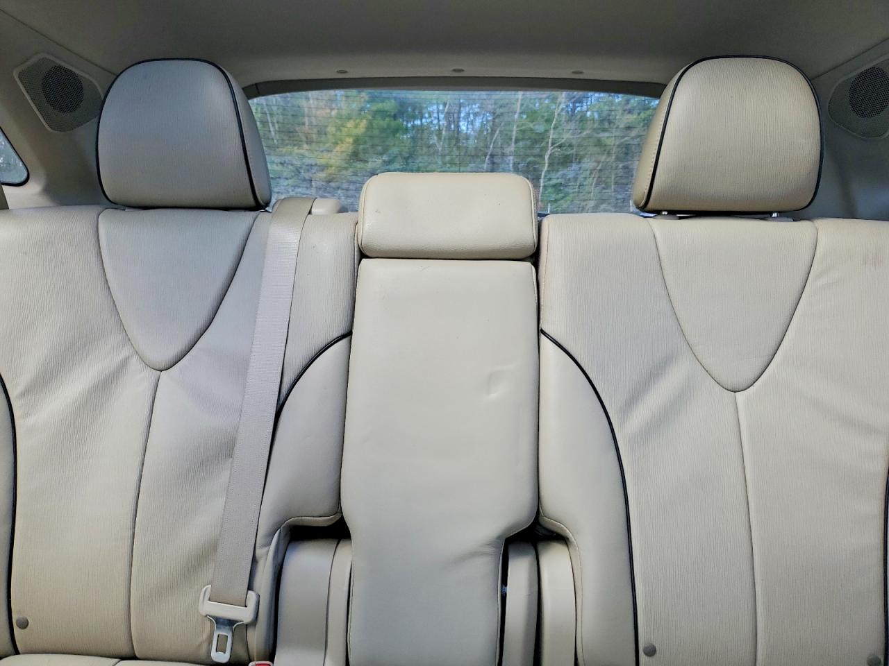 2010 TOYOTA VENZA FWD