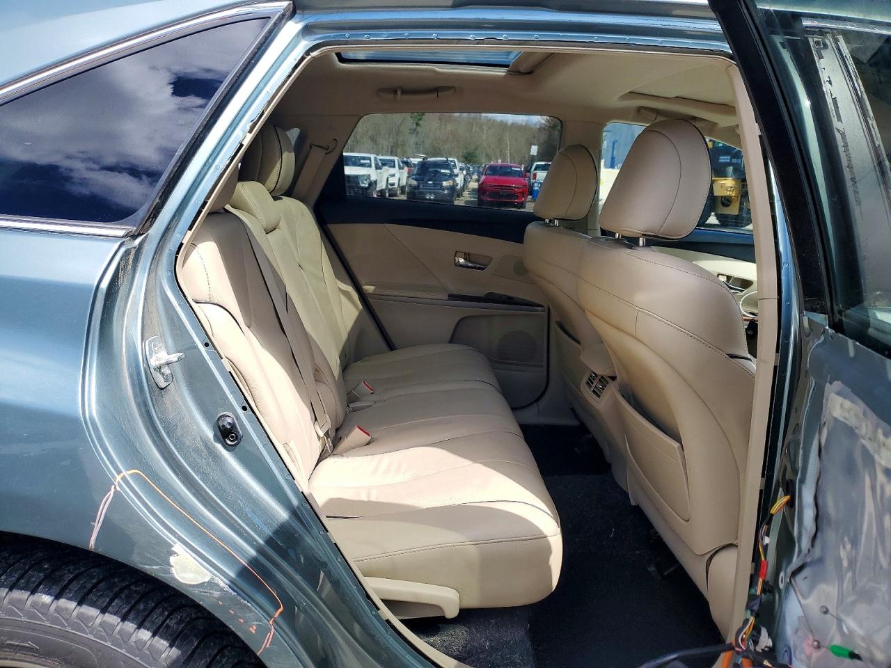 2010 TOYOTA VENZA FWD