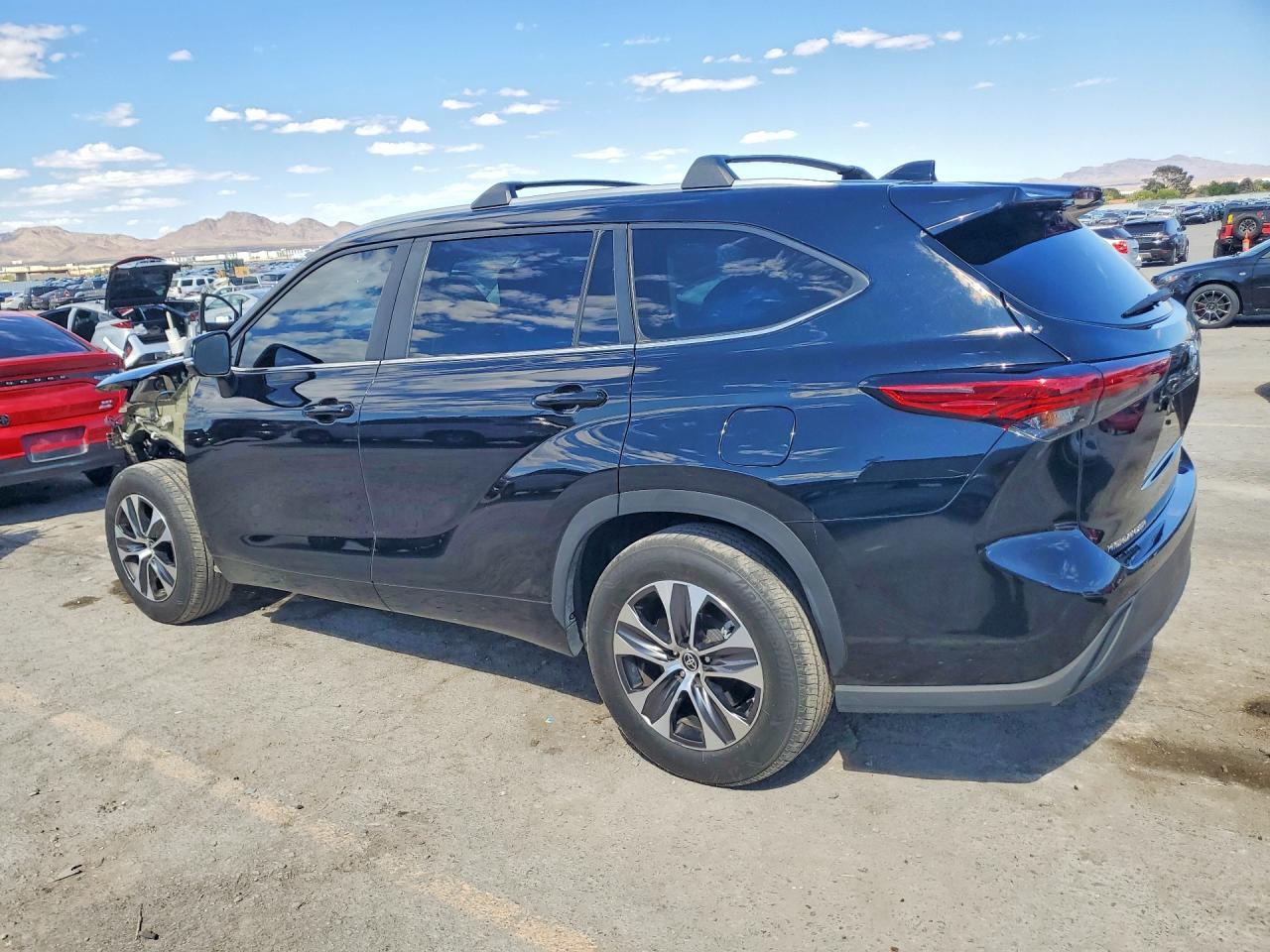 2023 TOYOTA HIGHLANDER